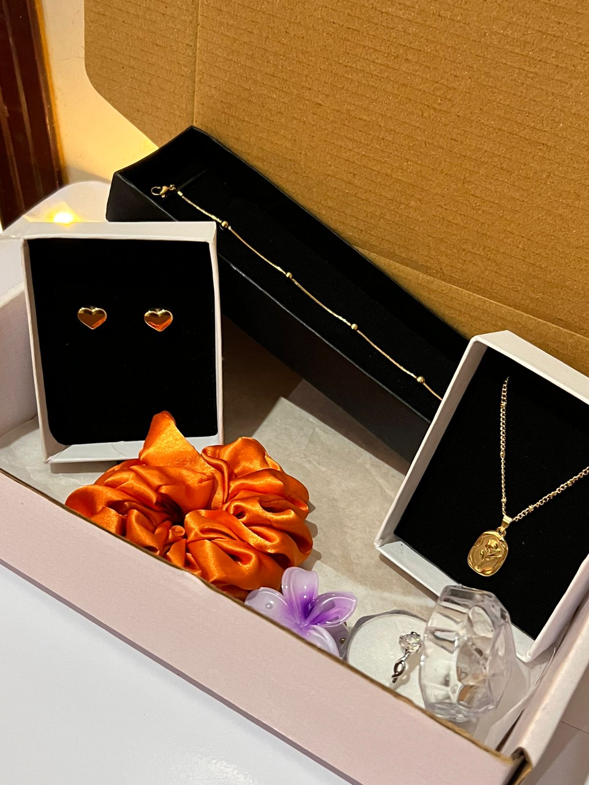 Chic Gift Hamper